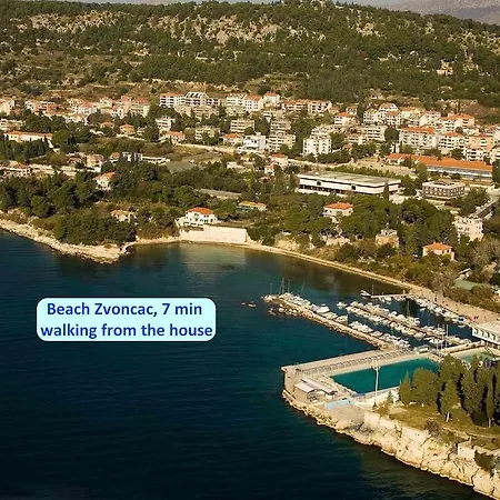 Marija In Perfect Location Split